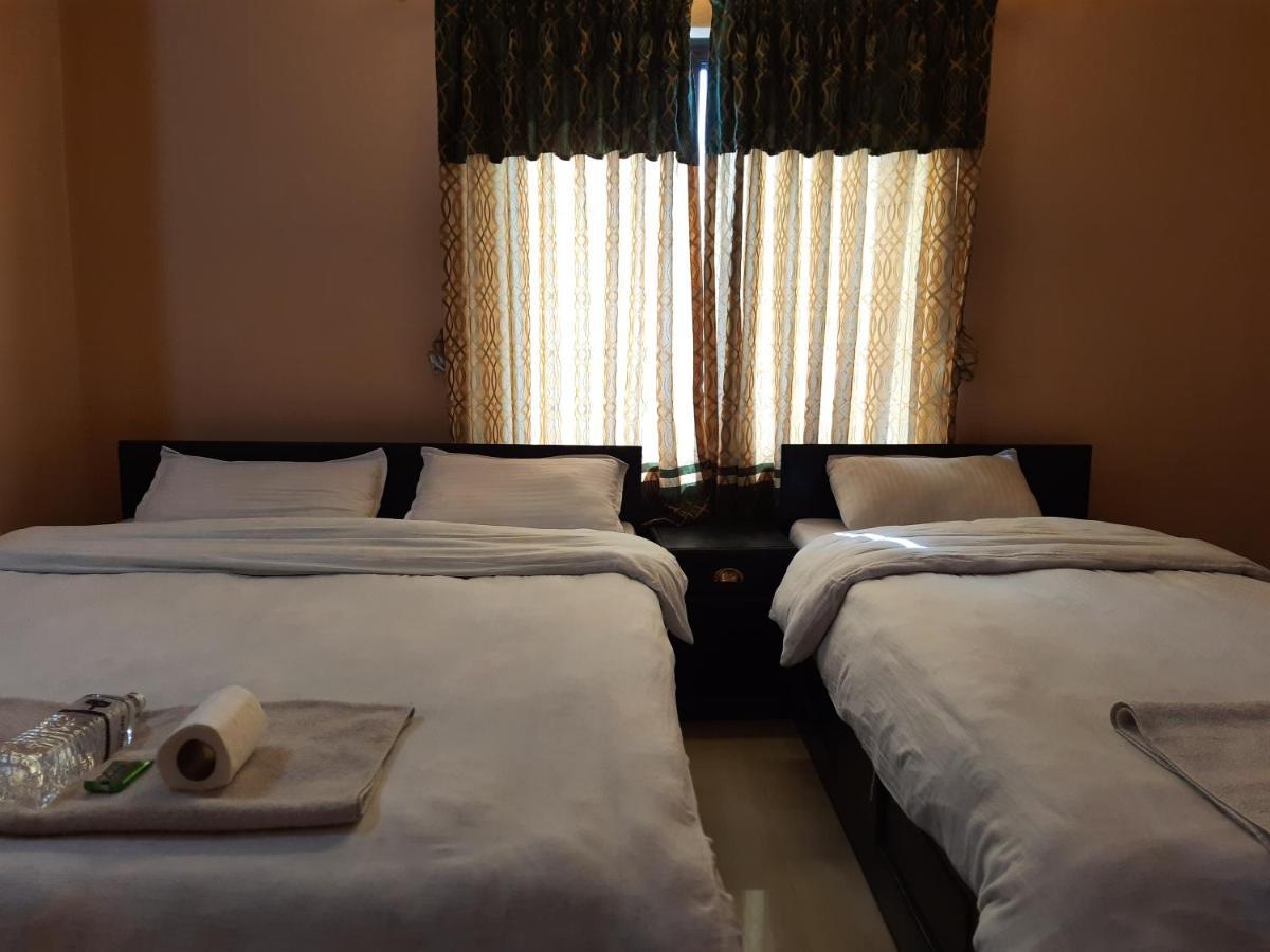 Hotel Eagle Zone Pokhara Ngoại thất bức ảnh