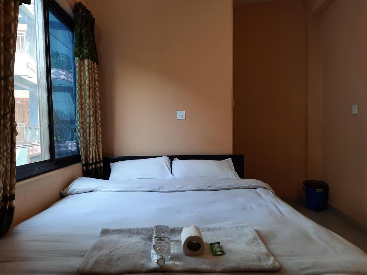 Hotel Eagle Zone Pokhara Ngoại thất bức ảnh