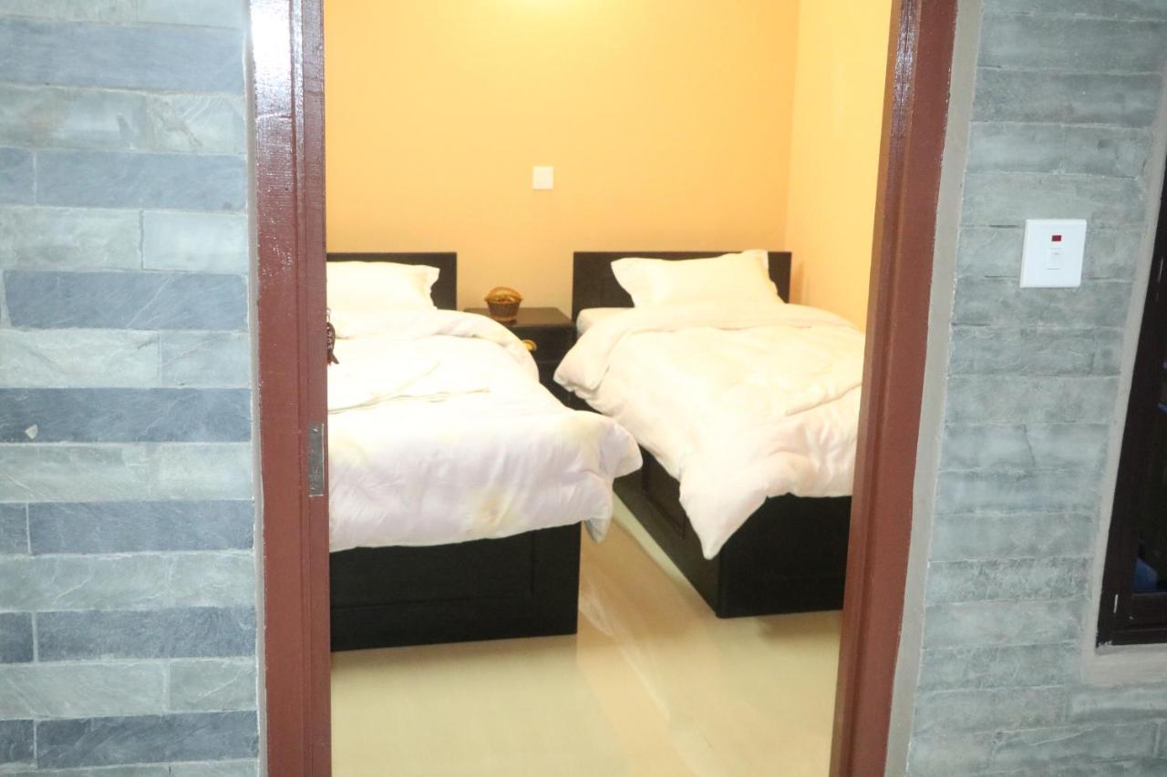 Hotel Eagle Zone Pokhara Ngoại thất bức ảnh
