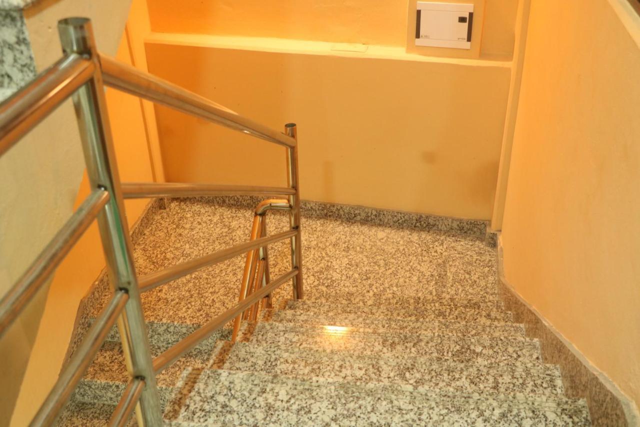 Hotel Eagle Zone Pokhara Ngoại thất bức ảnh