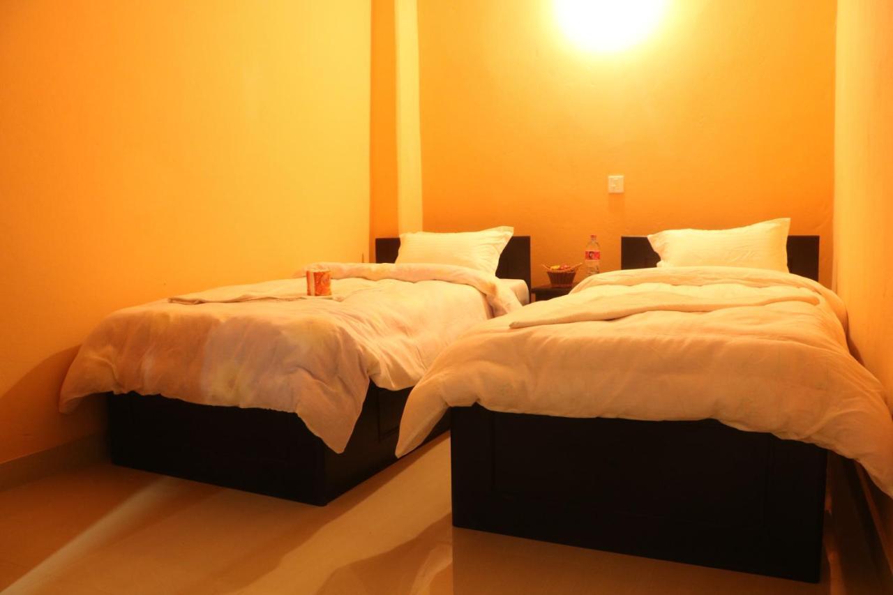 Hotel Eagle Zone Pokhara Ngoại thất bức ảnh
